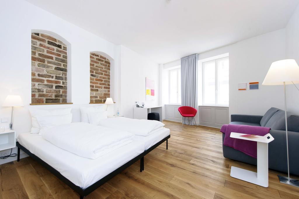 Einzigartig - Das Kleine Hotel Im Wasserviertel Lüneburg Kamer foto