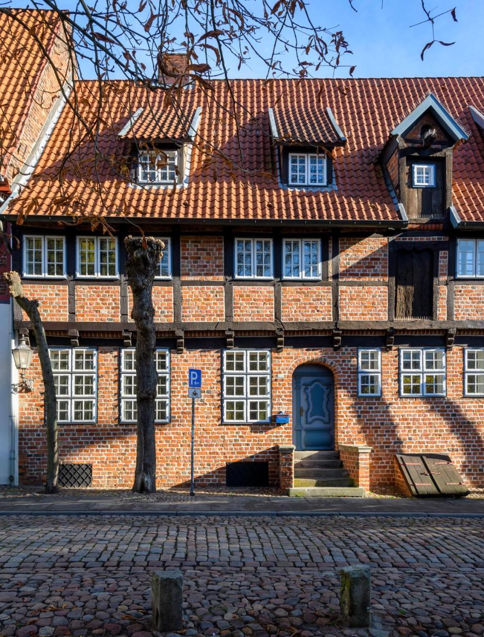 Einzigartig - Das Kleine Hotel Im Wasserviertel Lüneburg Buitenkant foto